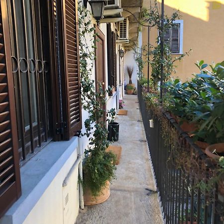 Lovely Apartment In The Heart Of Milan Milão Exterior foto