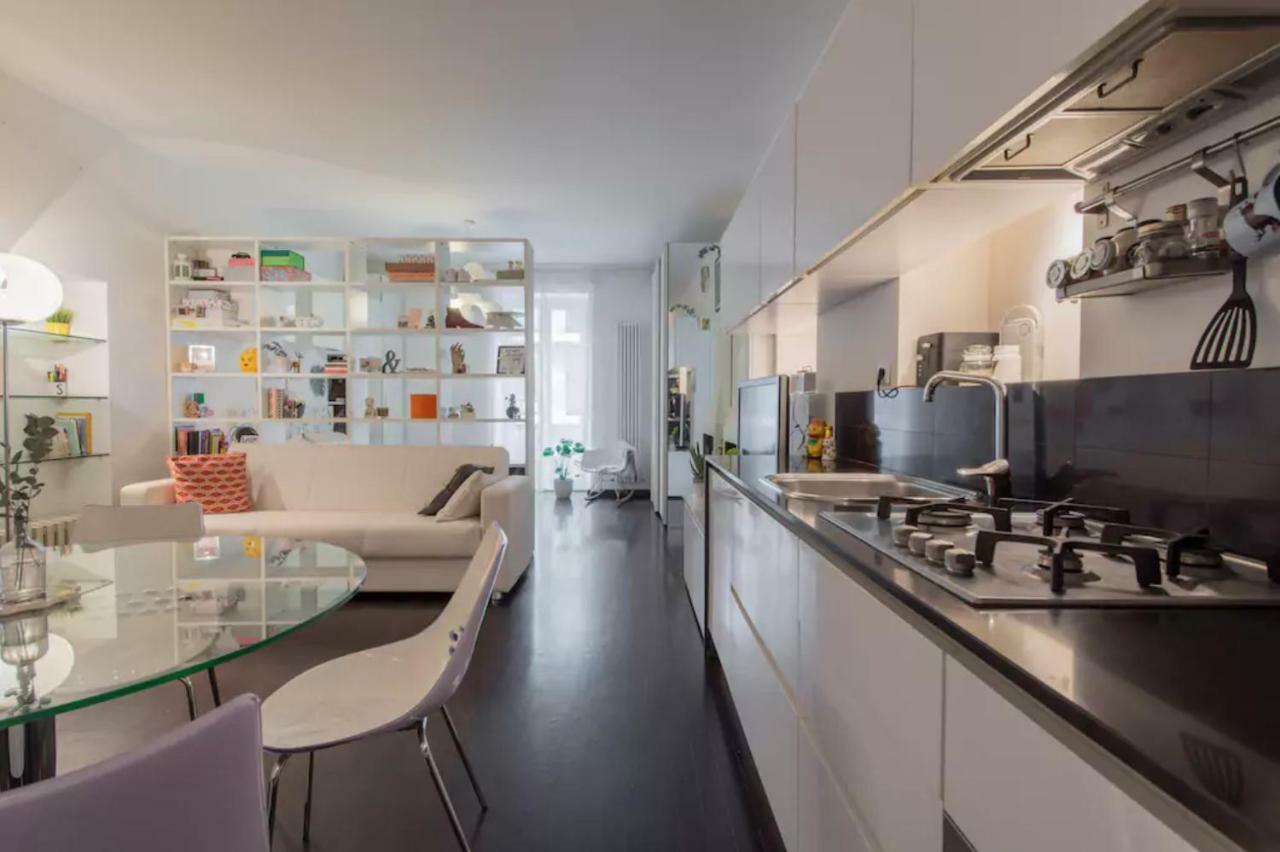 Lovely Apartment In The Heart Of Milan Milão Exterior foto